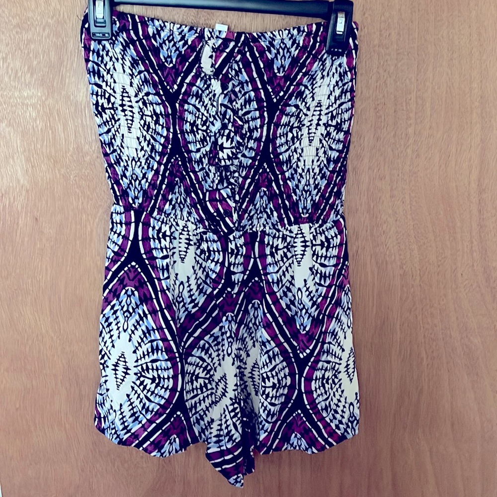 Target xhileration strapless Small romper. Fits like a XS/S